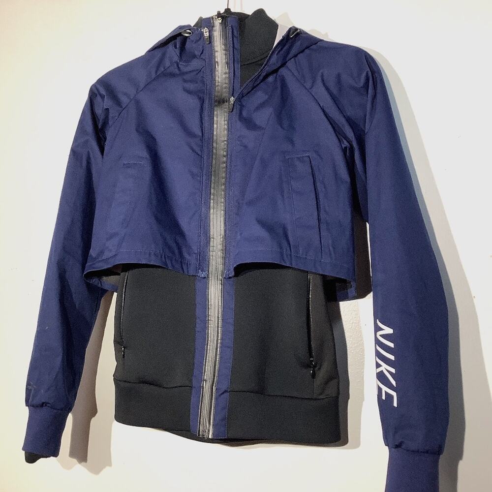 Nike Jacket wind breaker crop removable